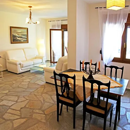 Akrogiali Villas * Poszídi