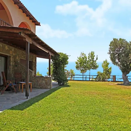 Akrogiali Villas * Posidi