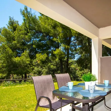 Akrogiali Villas *