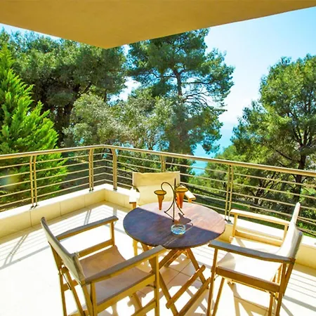 Akrogiali Villas *