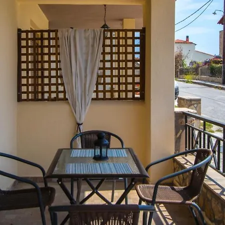Nyaraló Akrogiali Villas *